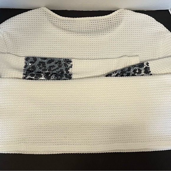 AndTheWhy Women's Long Sleeve Waffle Knit Animal Print Bands Sequins Large White - Picture 10 of 12